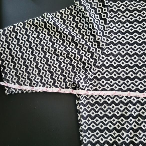 LuLaRoe Fitted Midi Dress Women’s Size L | Geometric Print Black Gray | Stretchy - Picture 10 of 12